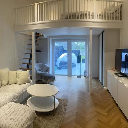 Nyrenoverad Lagenhet Åhus Exterior foto